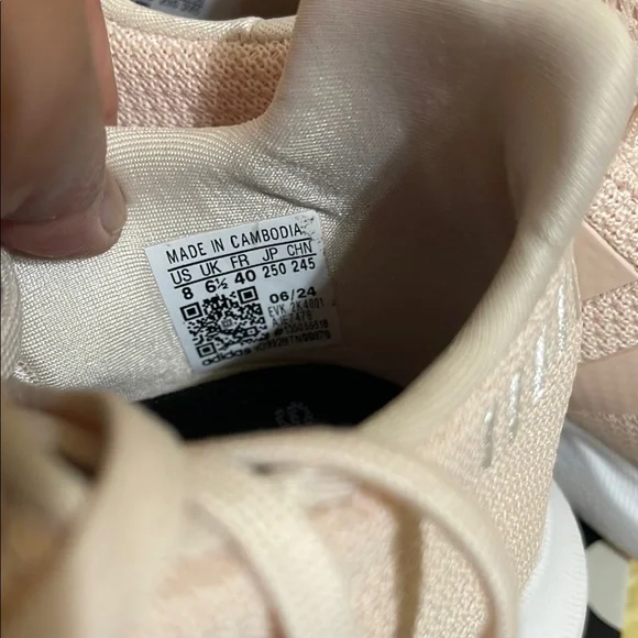 Adidas Swift Run 1.0 Shoes Womens Size 8 NWT - Picture 9 of 11